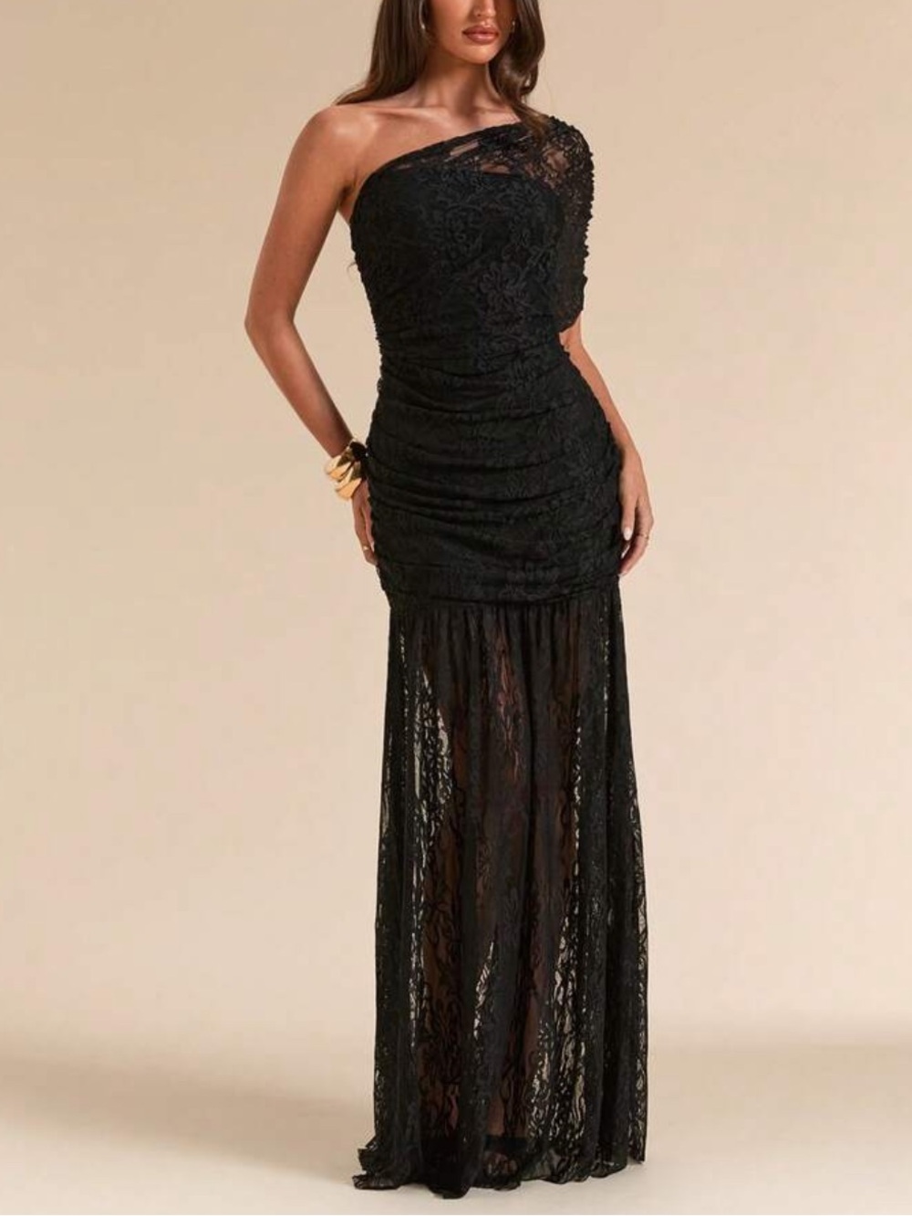 One-Shoulder Black Lace Evening Gown - Picture 4 of 7